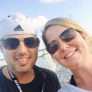 Meet your Posher, Corey